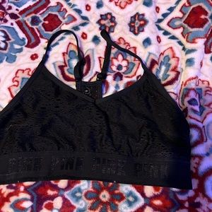 pink sports bra !